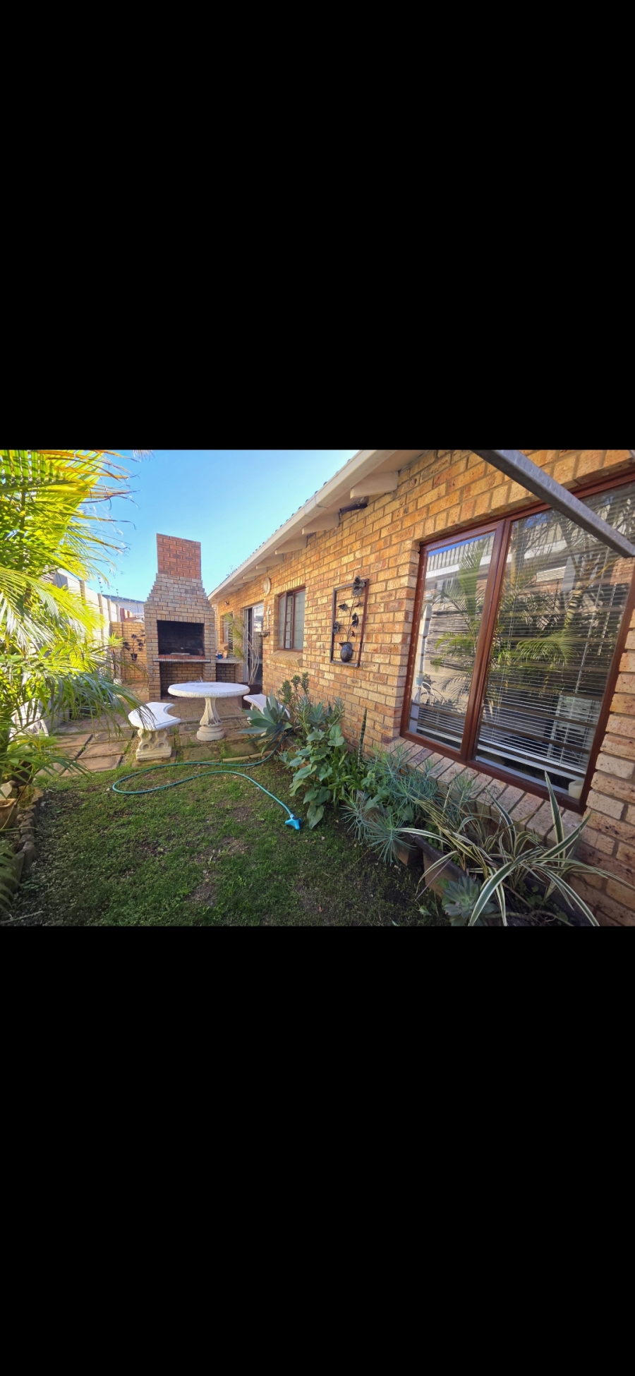 2 Bedroom Property for Sale in Jeffreys Bay Central Eastern Cape